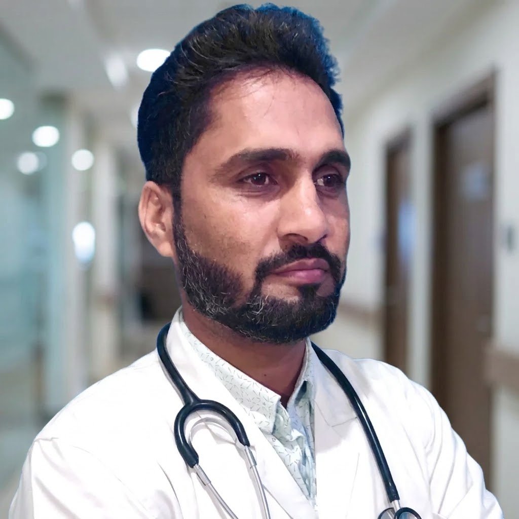 Dr. YUNASH KHAN​